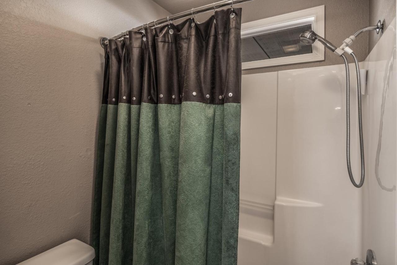Bogie, 5 Bedrooms, Pool Table, Hot Tub, WiFi, Sleeps 12 Ruidoso Buitenkant foto